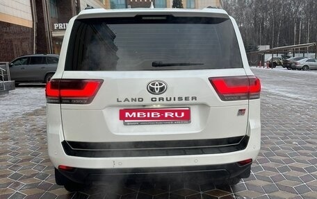 Toyota Land Cruiser, 2024 год, 10 000 000 рублей, 6 фотография