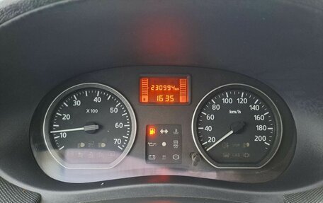 Renault Logan I, 2013 год, 385 000 рублей, 13 фотография