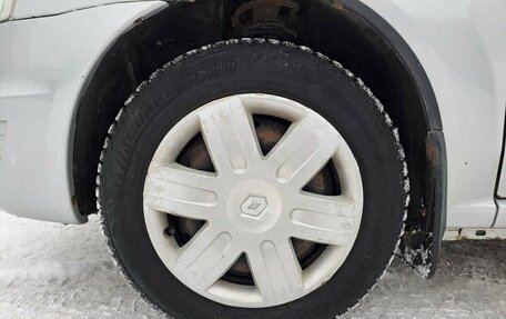 Renault Logan I, 2013 год, 385 000 рублей, 18 фотография