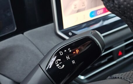 Volkswagen Tiguan, 2025 год, 5 100 000 рублей, 25 фотография