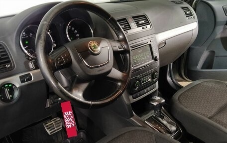 Skoda Yeti I рестайлинг, 2012 год, 1 129 000 рублей, 8 фотография