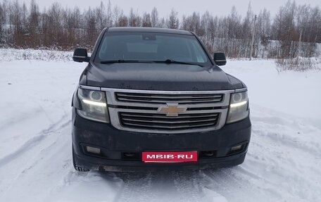 Chevrolet Tahoe IV, 2016 год, 2 390 000 рублей, 1 фотография