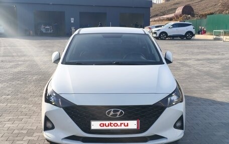 Hyundai Solaris II рестайлинг, 2020 год, 1 050 000 рублей, 1 фотография