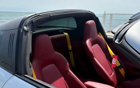 Porsche 911, 2023 год, 18 730 000 рублей, 10 фотография