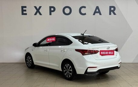 Hyundai Solaris II рестайлинг, 2017 год, 1 249 000 рублей, 3 фотография