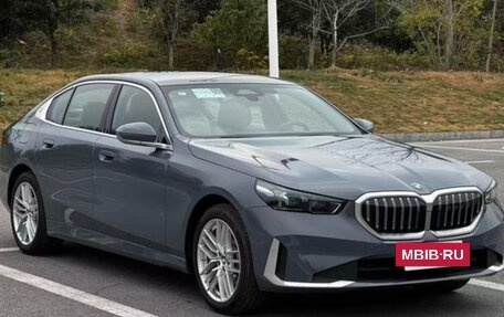 BMW 5 серия, 2024 год, 6 770 000 рублей, 2 фотография