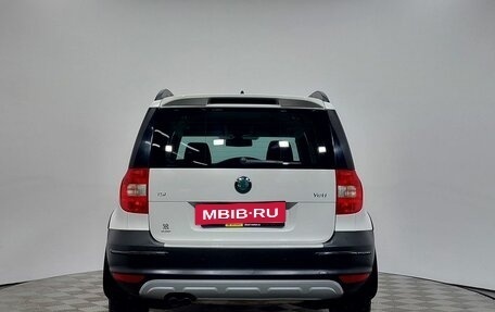 Skoda Yeti I рестайлинг, 2013 год, 1 199 000 рублей, 6 фотография