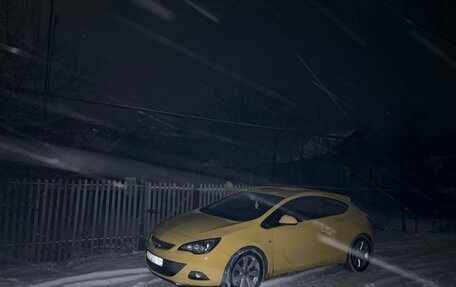 Opel Astra J, 2011 год, 900 000 рублей, 3 фотография