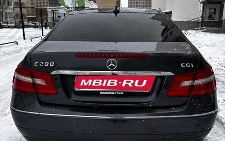 Mercedes-Benz E-Класс, 2011 год, 1 400 000 рублей, 3 фотография