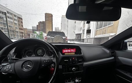 Mercedes-Benz E-Класс, 2011 год, 1 400 000 рублей, 6 фотография