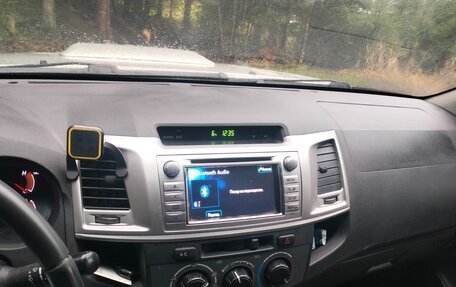 Toyota Hilux VII, 2012 год, 1 650 000 рублей, 6 фотография