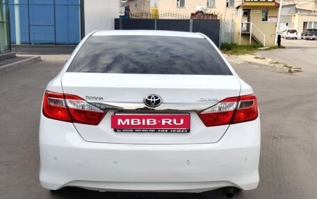 Toyota Camry, 2014 год, 999 999 рублей, 7 фотография