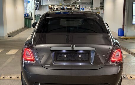 Rolls-Royce Ghost Series II рестайлинг, 2025 год, 51 000 000 рублей, 7 фотография