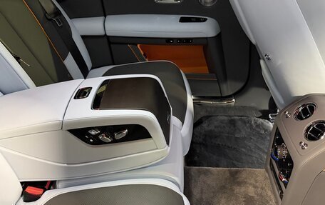 Rolls-Royce Ghost Series II рестайлинг, 2025 год, 51 000 000 рублей, 16 фотография