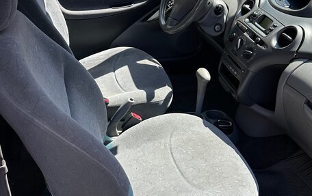 Toyota Yaris I рестайлинг, 1999 год, 320 000 рублей, 12 фотография