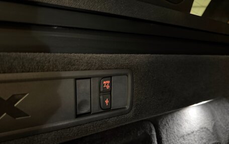 BMW X5 M, 2024 год, 19 275 000 рублей, 32 фотография