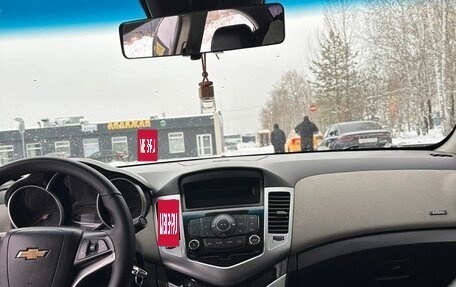 Chevrolet Cruze II, 2011 год, 575 000 рублей, 7 фотография