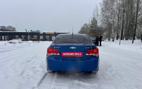 Chevrolet Cruze II, 2011 год, 575 000 рублей, 10 фотография