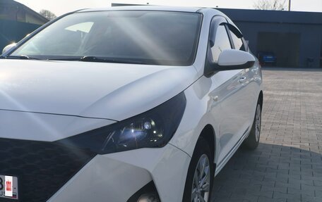 Hyundai Solaris II рестайлинг, 2020 год, 1 050 000 рублей, 3 фотография