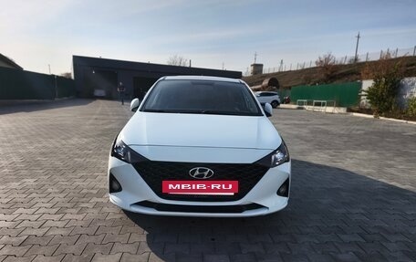 Hyundai Solaris II рестайлинг, 2020 год, 1 050 000 рублей, 20 фотография