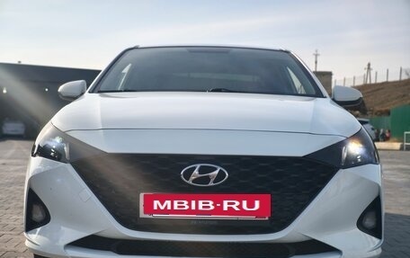 Hyundai Solaris II рестайлинг, 2020 год, 1 050 000 рублей, 22 фотография