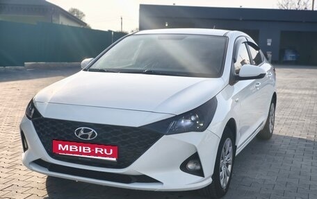 Hyundai Solaris II рестайлинг, 2020 год, 1 050 000 рублей, 26 фотография