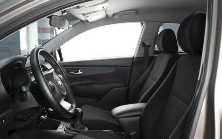 KIA Rio IV, 2018 год, 1 250 000 рублей, 8 фотография