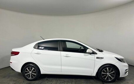 KIA Rio III рестайлинг, 2015 год, 930 000 рублей, 4 фотография