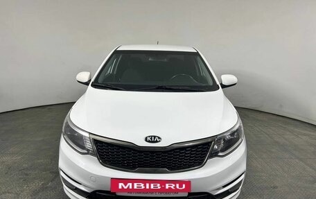 KIA Rio III рестайлинг, 2015 год, 930 000 рублей, 2 фотография