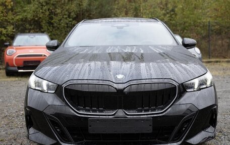 BMW 5 серия, 2025 год, 12 900 000 рублей, 2 фотография