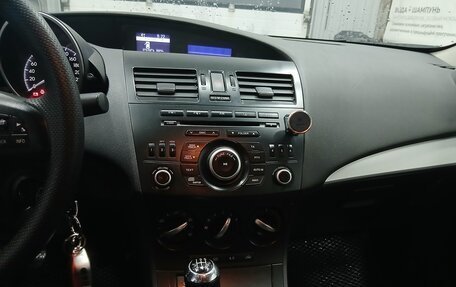 Mazda 3, 2011 год, 806 000 рублей, 8 фотография