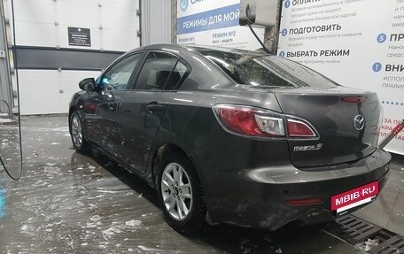 Mazda 3, 2011 год, 806 000 рублей, 2 фотография