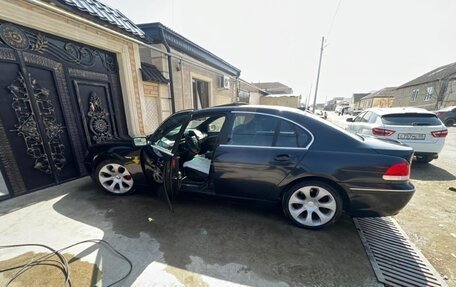 BMW 7 серия, 2003 год, 550 000 рублей, 2 фотография