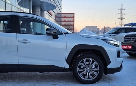 Toyota RAV4, 2025 год, 4 250 000 рублей, 13 фотография