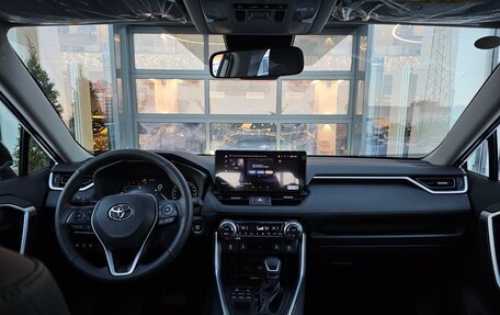 Toyota RAV4, 2025 год, 4 250 000 рублей, 26 фотография