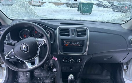 Renault Logan II, 2019 год, 650 000 рублей, 9 фотография