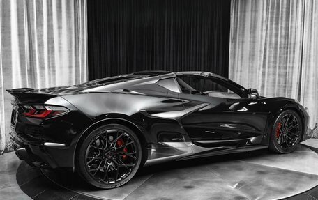 Chevrolet Corvette C8, 2025 год, 37 742 736 рублей, 3 фотография