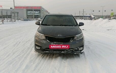 KIA Rio III рестайлинг, 2016 год, 900 000 рублей, 3 фотография