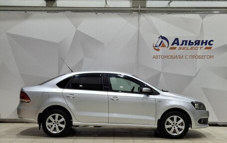 Volkswagen Polo VI (EU Market), 2013 год, 850 000 рублей, 2 фотография