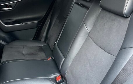 Toyota RAV4, 2020 год, 3 350 000 рублей, 6 фотография