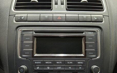 Volkswagen Polo VI (EU Market), 2013 год, 850 000 рублей, 14 фотография