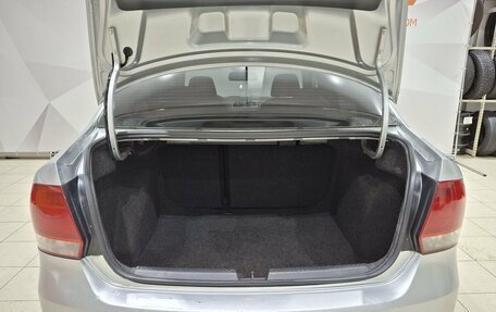 Volkswagen Polo VI (EU Market), 2013 год, 850 000 рублей, 38 фотография