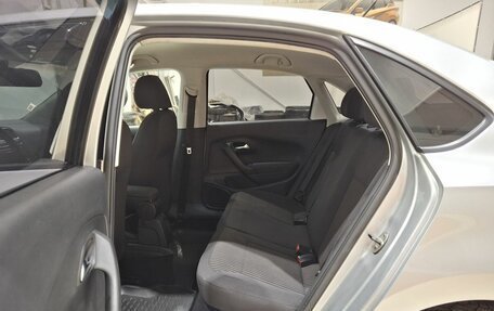 Volkswagen Polo VI (EU Market), 2013 год, 850 000 рублей, 27 фотография