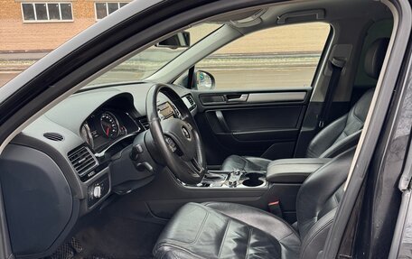 Volkswagen Touareg III, 2013 год, 2 050 000 рублей, 8 фотография