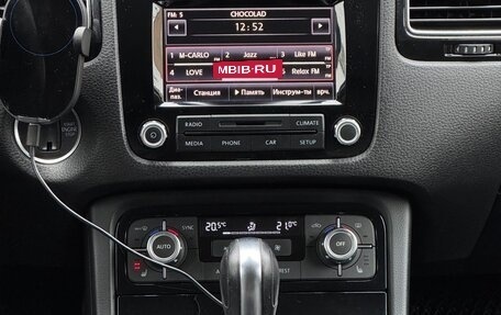 Volkswagen Touareg III, 2013 год, 2 050 000 рублей, 12 фотография