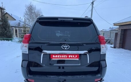 Toyota Land Cruiser Prado 150 рестайлинг 2, 2011 год, 2 600 000 рублей, 4 фотография