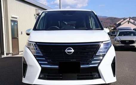 Nissan Serena, 2023 год, 2 278 000 рублей, 2 фотография