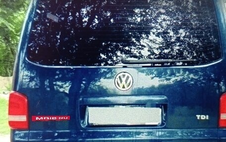 Volkswagen Multivan T5, 2010 год, 1 700 000 рублей, 3 фотография