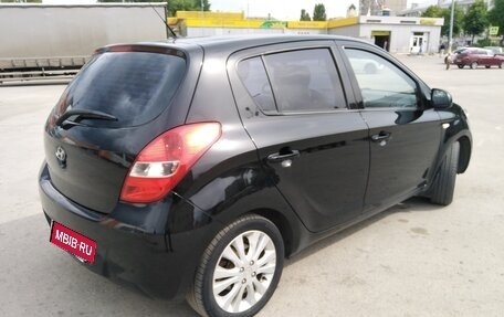 Hyundai i20 IB рестайлинг, 2010 год, 700 000 рублей, 4 фотография