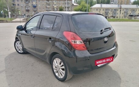 Hyundai i20 IB рестайлинг, 2010 год, 700 000 рублей, 5 фотография